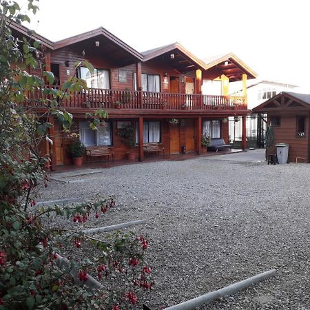Apart-Hotel Colonia-Koenigsberg Estacionamiento Deptos Completos Ubicado En El Centro De Valdivia Aire Acondicionado מראה חיצוני תמונה