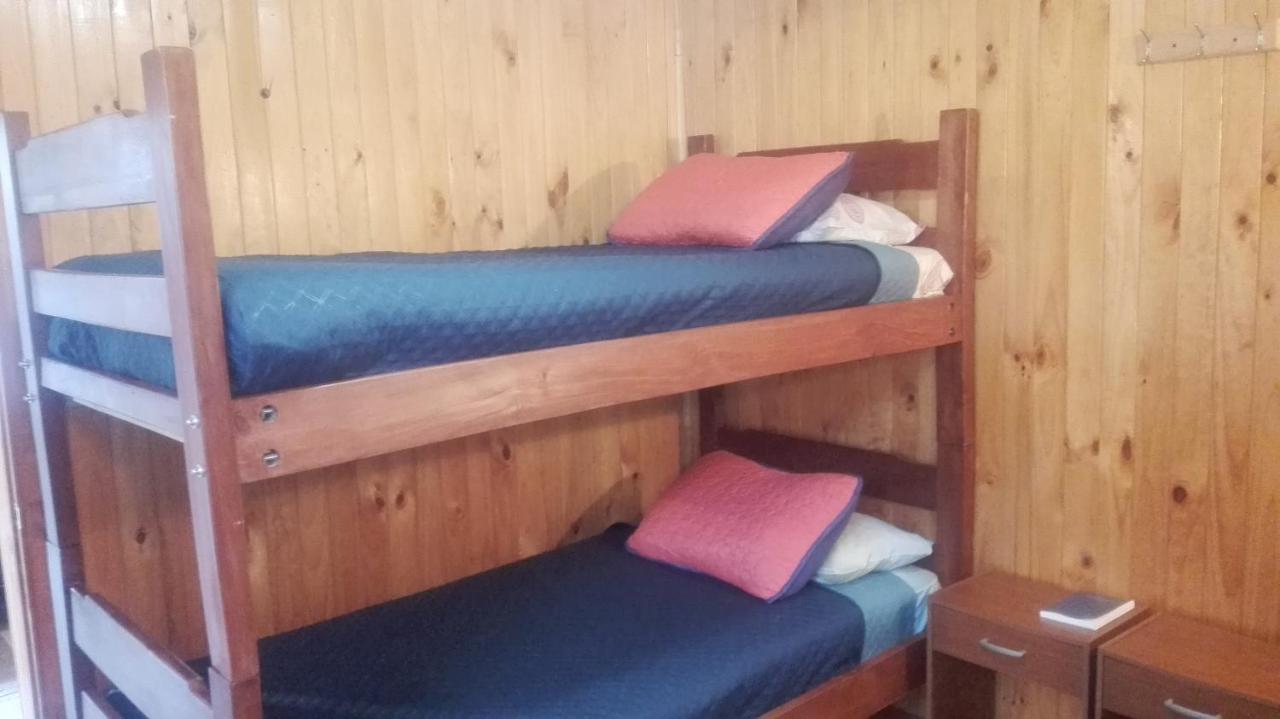 Apart-Hotel Colonia-Koenigsberg Estacionamiento Deptos Completos Ubicado En El Centro De Valdivia Aire Acondicionado מראה חיצוני תמונה