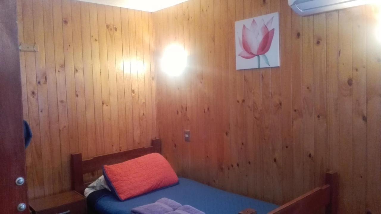Apart-Hotel Colonia-Koenigsberg Estacionamiento Deptos Completos Ubicado En El Centro De Valdivia Aire Acondicionado מראה חיצוני תמונה